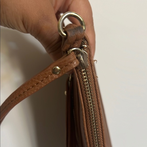 Tan Leather Crossbody Bag - Picture 7 of 8
